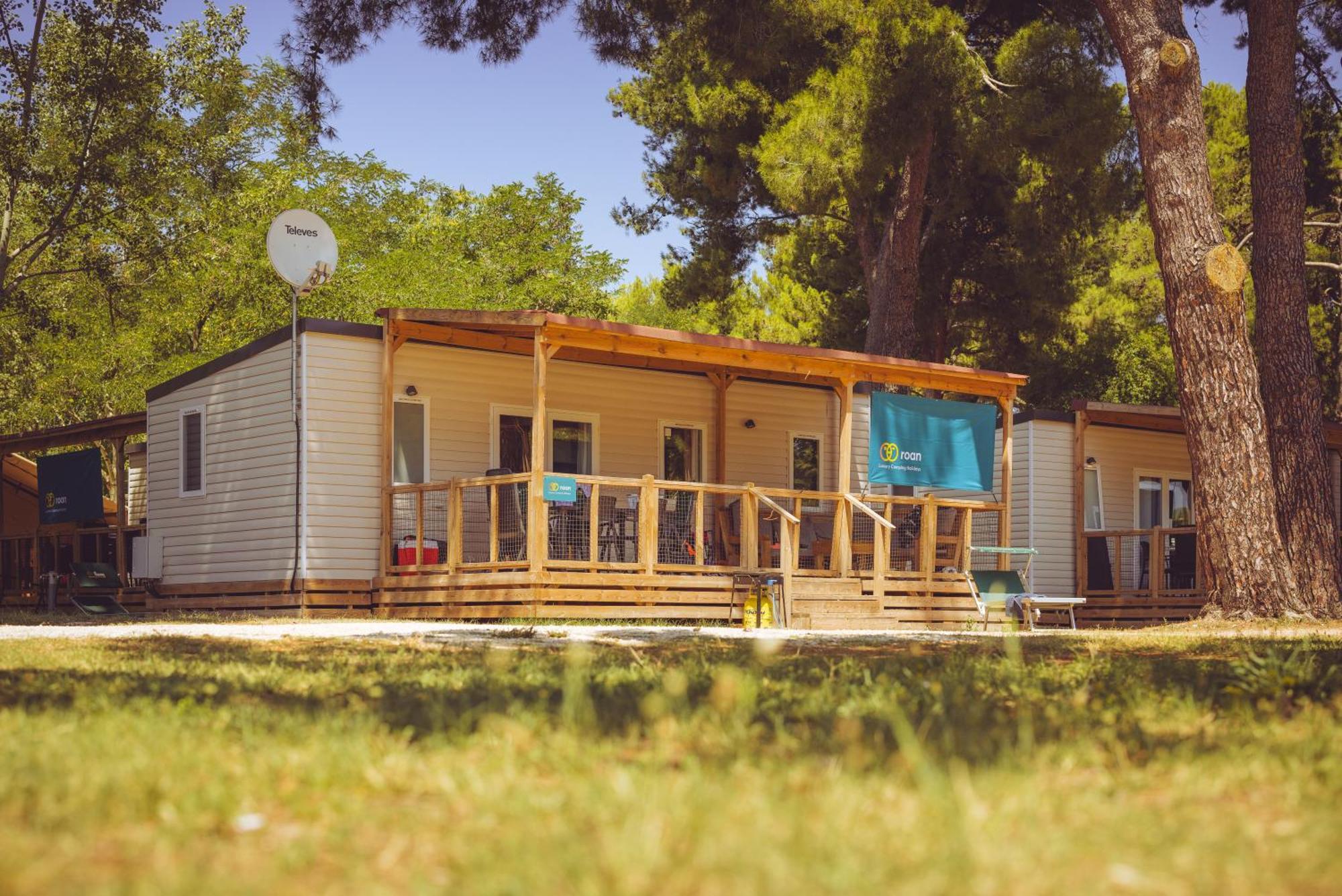Camping Bi-Village - Roan Valbandon Exteriör bild